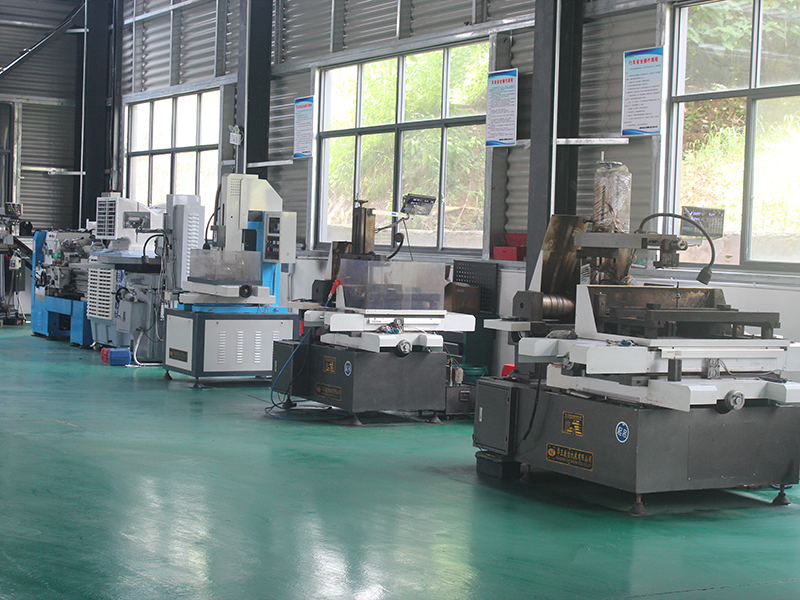 Moulding-plant-2
